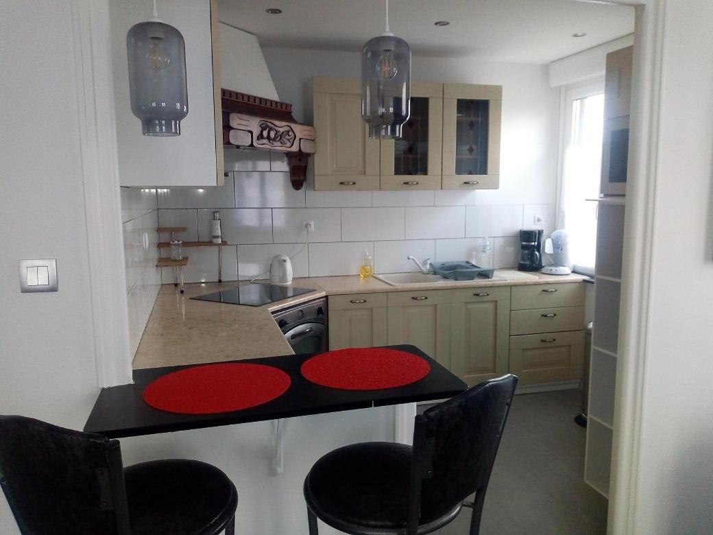 La Maison Ecologique Batilly  Экстерьер фото